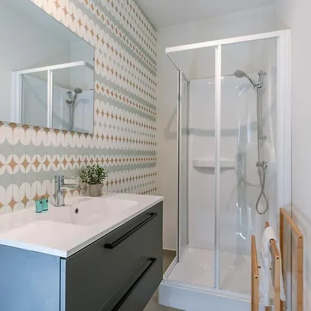 Apartamento Comfortable With Terrace In Amberes